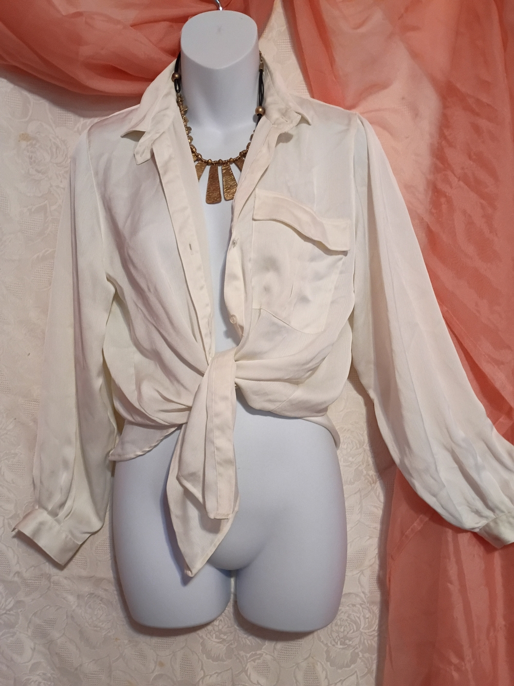 Liz Claiborne Ladies Cream Tie-Front Blouse Sz 6P